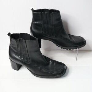 Vintage 90s Black Leather Heeled Ankle Boots Square Toe Womens 8 VTG Y2K Pull On